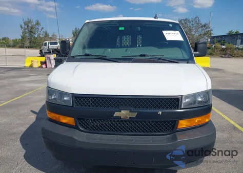 2020 Chevrolet Express Cargo Rwd 2500 Regular Wheelbase Wt z USA, uszkodzony, nr VIN 1GCWGAFP0L1254225